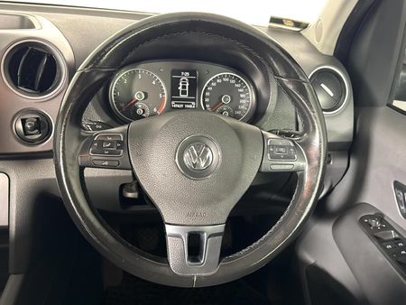 2015-Volkswagen-Amarok-20-BiTDI-Highline-132kW-Double-Cab_12