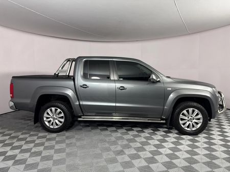 2015-Volkswagen-Amarok-20-BiTDI-Highline-132kW-Double-Cab_17