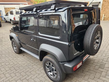 2024-Suzuki-Jimny-15-GLX-Auto_9