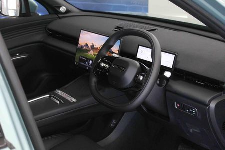 2026-Omoda-C7-16T-Luxury_9