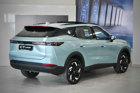 2026-Omoda-C7-16T-Luxury_1