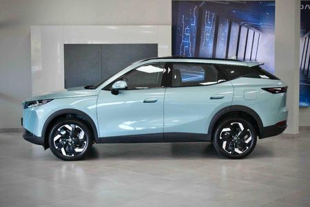 2026-Omoda-C7-16T-Luxury_2