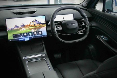 2026-Omoda-C7-16T-Luxury_8