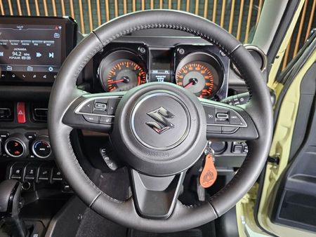 2025-Suzuki-Jimny-15-GLX-AllGrip-5-Door-Auto_9