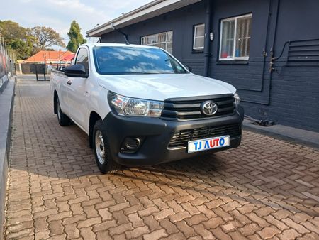 2023-Toyota-Hilux-24-GD-Single-Cab_2