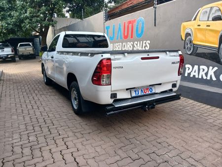 2023-Toyota-Hilux-24-GD-Single-Cab_4