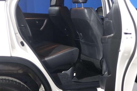 2023-Toyota-Fortuner-24-GD-6-RB-Auto_7