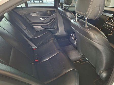 2020-Mercedes-Benz-C-Class-C-180-Auto_8