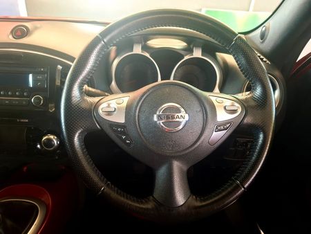 2012-Nissan-Juke-16-Dig-T-Tekna_10