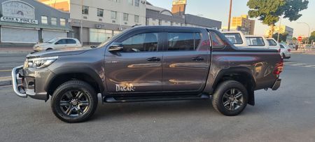 2018-Toyota-Hilux-Dakar_17