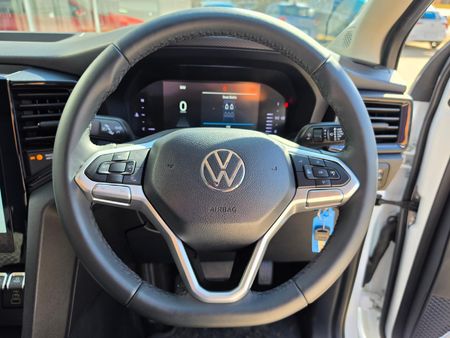 2025-Volkswagen-Amarok-20-BiTDI-154kW-4Motion-Life-Auto-Double-Cab_16