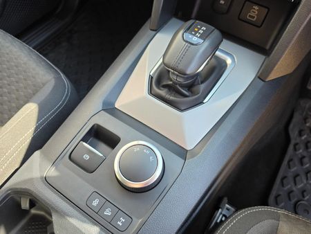 2025-Volkswagen-Amarok-20-BiTDI-154kW-4Motion-Life-Auto-Double-Cab_18