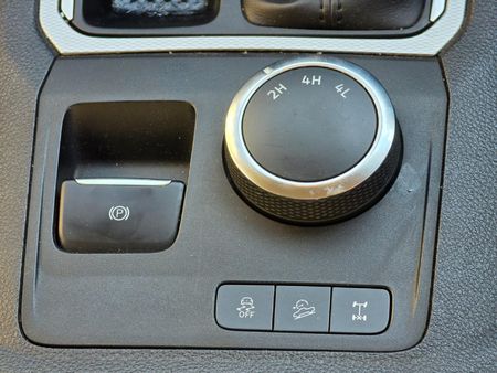 2024-Volkswagen-Amarok-20-TDI-125kW-4Motion-Life-Auto-Double-Cab_19