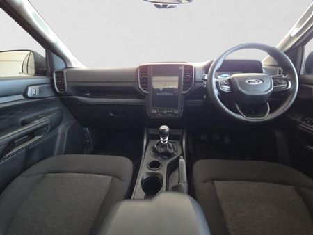 2025-Ford-Ranger-20D-XL-Double-Cab_17