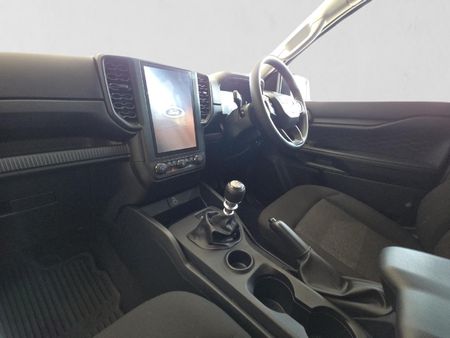2025-Ford-Ranger-20D-XL-Double-Cab_18