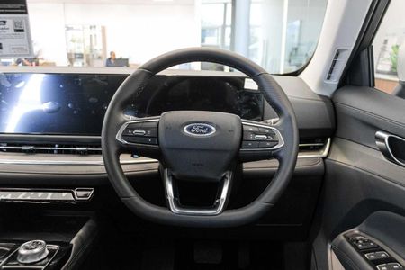 2025-Ford-Territory-18T-Trend_7