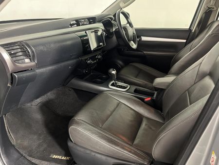 2017-Toyota-Hilux-28-GD-6-Raider-4x4-Double-Cab-Auto_8