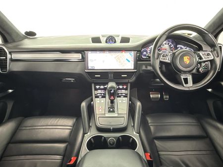 2019-Porsche-Cayenne-Turbo_1