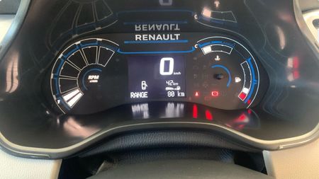 2026-Renault-Triber-10-Evolution_8
