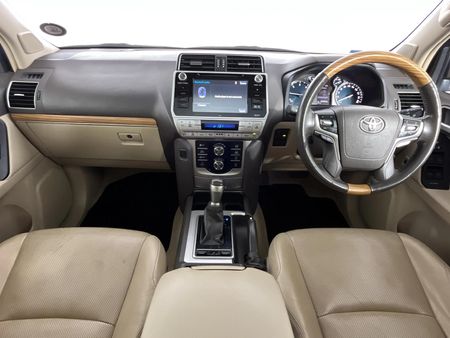 2018-Toyota-Land-Cruiser-Prado-30-D-VX-L-Auto_1