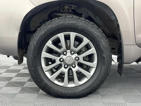 2018-Toyota-Land-Cruiser-Prado-30-D-VX-L-Auto_4