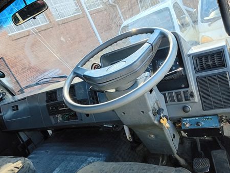 2012-TATA-LPT-913-EX2-FC-CC_2