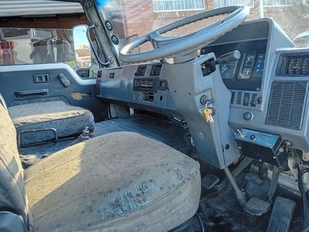 2012-TATA-LPT-913-EX2-FC-CC_6