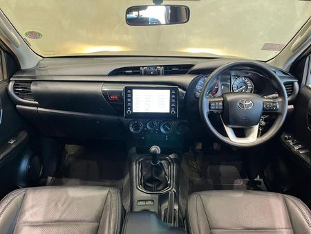 2024-Toyota-Hilux-24-GD-6-Raised-Body-Raider-Double-Cab_5