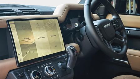 2026-Land-Rover-Defender-90-D350-X-Dynamic-HSE_10