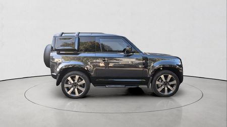 2026-Land-Rover-Defender-90-D350-X-Dynamic-HSE_2
