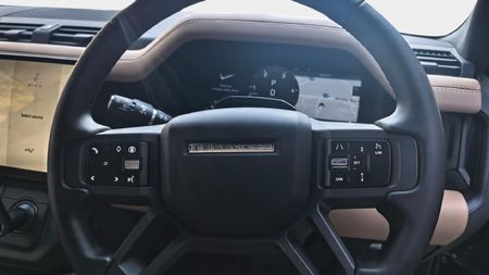 2026-Land-Rover-Defender-90-D350-X-Dynamic-HSE_5