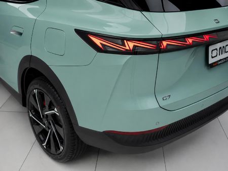 2026-Omoda-C7-15T-SHS-DHT-Phev_13