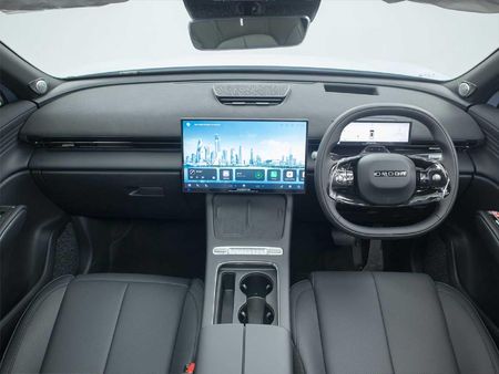 2026-Omoda-C7-15T-SHS-DHT-Phev_15