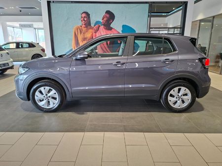 2026-Volkswagen-T-Cross-10-TSI_1