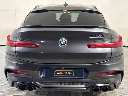 2021-BMW-X4-M-Competition_15