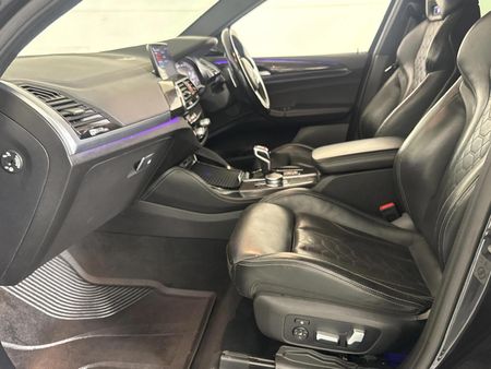 2021-BMW-X4-M-Competition_6