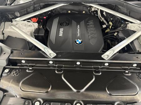 2019-BMW-X5-xDrive30d-M-Sport_13