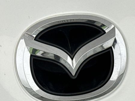 2011-Mazda-3-16-Sport-Original_11