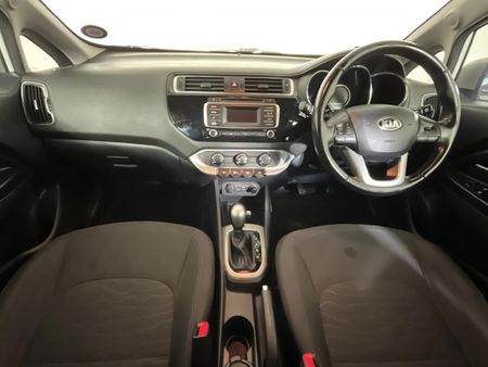 2016-Kia-Rio-14-Sedan-Auto_1