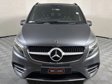 2022-Mercedes-Benz-V-Class-V-300d-Exclusive_14