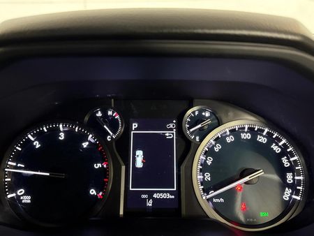 2023-Toyota-Land-Cruiser-Prado-28-GD-VX-L-Auto_2