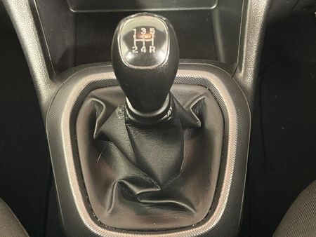2019-Hyundai-Grand-i10-10-Motion_10