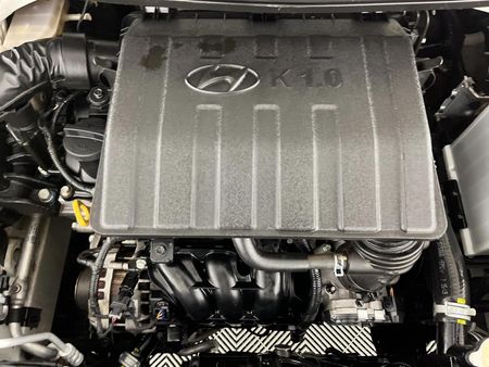 2019-Hyundai-Grand-i10-10-Motion_12