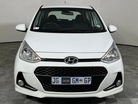 2019-Hyundai-Grand-i10-10-Motion_14