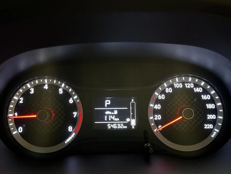 2021-Hyundai-Grand-i10-10-Motion-Auto_2