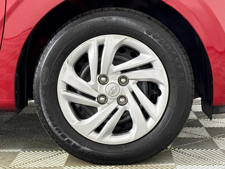 2021-Hyundai-Grand-i10-10-Motion-Auto_4