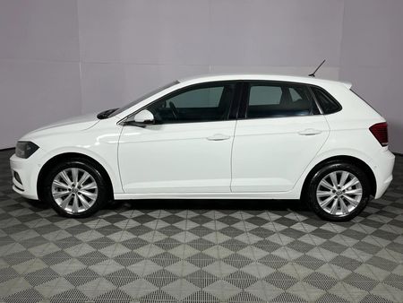 2018-Volkswagen-Polo-10-TSI-Highline-Auto-85kW_18