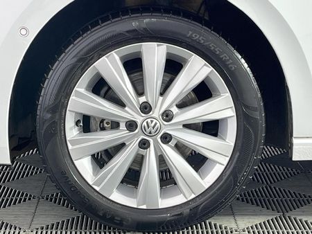 2018-Volkswagen-Polo-10-TSI-Highline-Auto-85kW_4