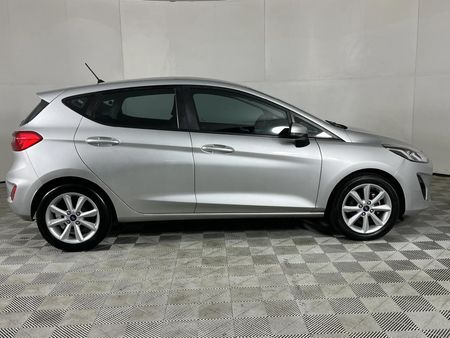 2020-Ford-Fiesta-10-EcoBoost-Trend-5-dr_12