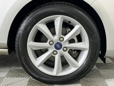 2020-Ford-Fiesta-10-EcoBoost-Trend-5-dr_3